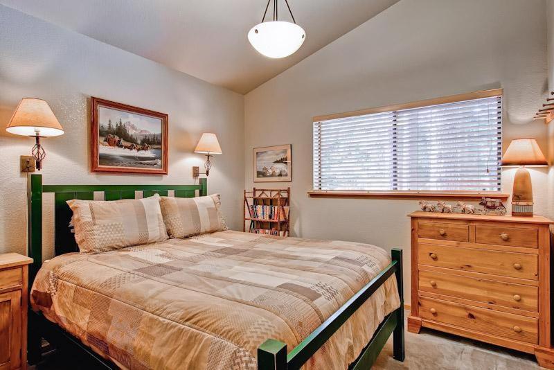 Yosemite Crossroads Villa Yosemite West Ngoại thất bức ảnh